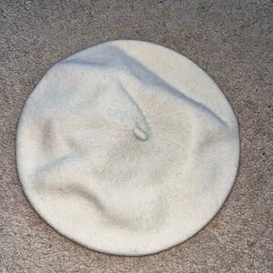 Ivory Beret